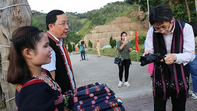 Le programme "Découvrir Quang Nam" impressionne ảnh 1 Le programme "Découvrir Quang Nam" impressionne ảnh 1