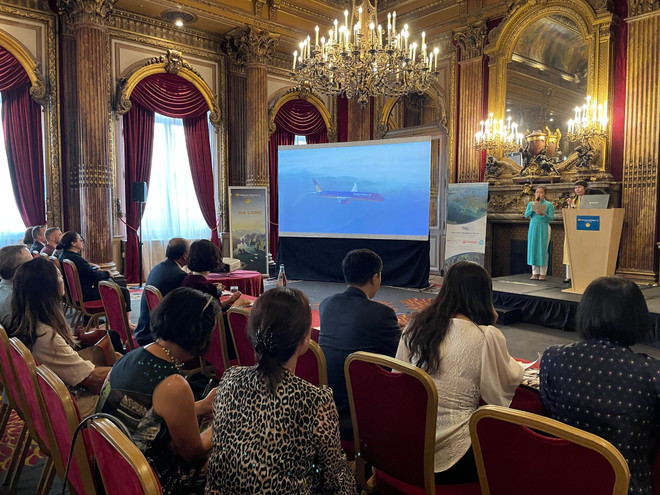 Les Français invités à redécouvrir le Vietnam avec Vietnam Airlines et Thien Minh Group ảnh 3 Les Français invités à redécouvrir le Vietnam avec Vietnam Airlines et Thien Minh Group ảnh 3