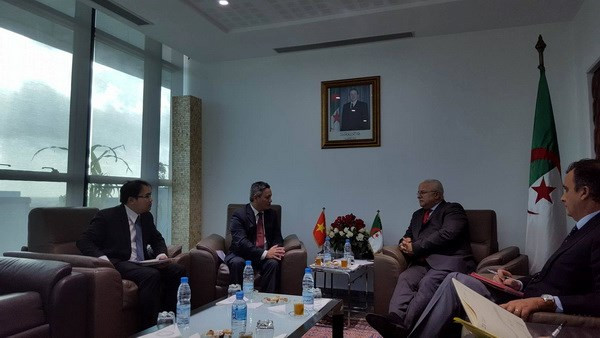 Vietnam et Algérie promeuvent la coopération commerciale ảnh 1 Vietnam et Algérie promeuvent la coopération commerciale ảnh 1