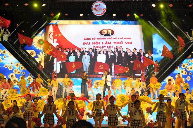 Un programme artistique retrace la voie de développement de Hô Chi Minh-Ville ảnh 1 Un programme artistique retrace la voie de développement de Hô Chi Minh-Ville ảnh 1
