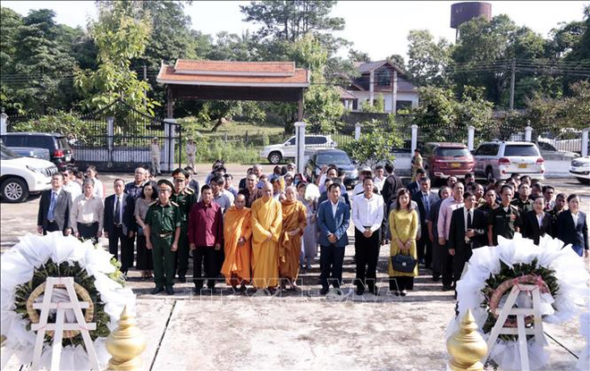 Commémoration des morts pour la Partrie au Laos ảnh 1 Commémoration des morts pour la Partrie au Laos ảnh 1