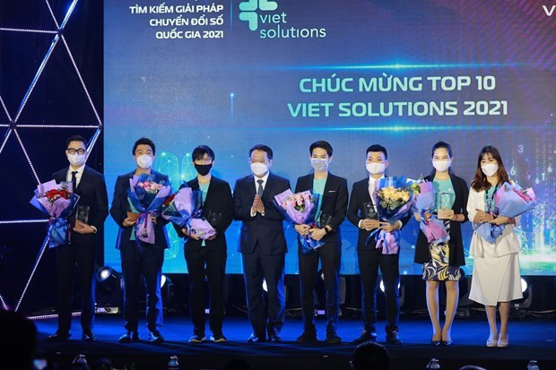 Remise des prix du concours Viet Solutions 2021 ảnh 2 Remise des prix du concours Viet Solutions 2021 ảnh 2
