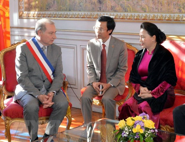 Vietnam et France estiment la coopération décentralisée ảnh 1 Vietnam et France estiment la coopération décentralisée ảnh 1