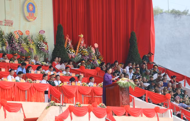 Célébration de grands événements de Dien Bien ảnh 1