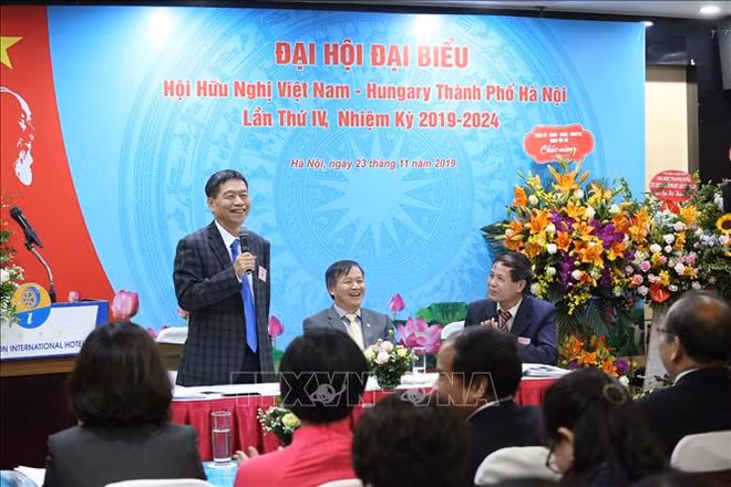 Congrès de l'Association d'amitié Vietnam-Hongrie de Hanoï ảnh 1
