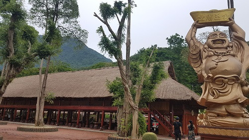 Le Paragon Hill Resort reçoit trois records du Vietnam ảnh 1 Le Paragon Hill Resort reçoit trois records du Vietnam ảnh 1