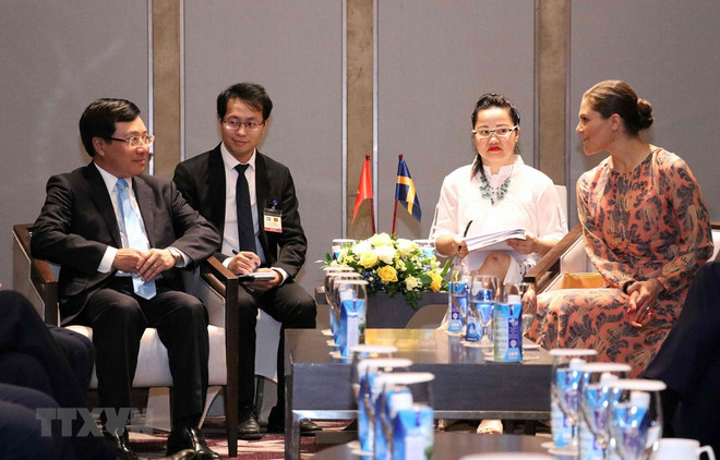 Le vice-PM et ministre des AE rencontre la princesse héritière de Suède ảnh 1 Le vice-PM et ministre des AE rencontre la princesse héritière de Suède ảnh 1