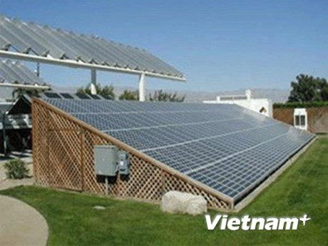 Quang Tri promeut l’énergie éolienne et solaire ảnh 1