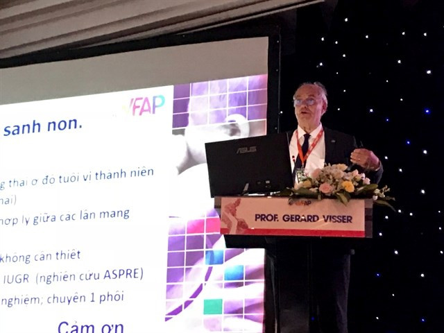 Hôpital Tu Du: des experts discutent des moyens de prévenir les naissances prématurées ảnh 1 Hôpital Tu Du: des experts discutent des moyens de prévenir les naissances prématurées ảnh 1