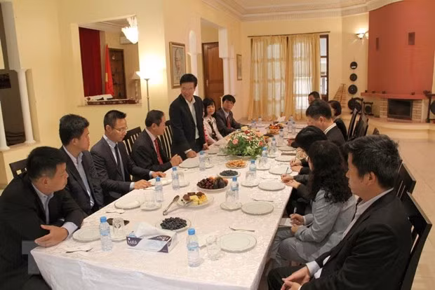 Une délégation du Parti en visite au Maroc ảnh 1 Une délégation du Parti en visite au Maroc ảnh 1