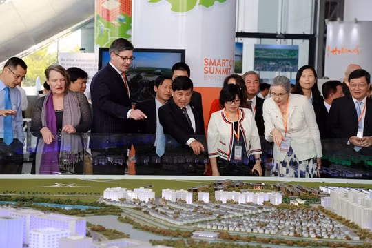 Binh Duong s'oriente vers l'édification d'une ville intelligente ảnh 1
