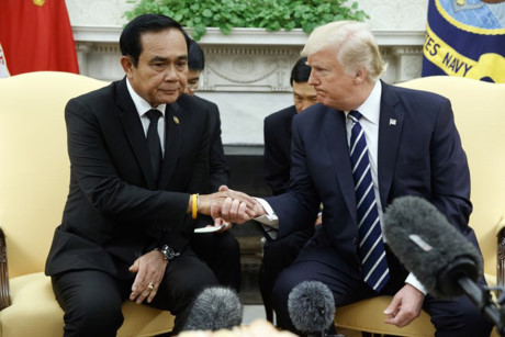 Donald Trump reçoit le Premier ministre thaïlandais Prayuth Chan-ocha ảnh 1 Donald Trump reçoit le Premier ministre thaïlandais Prayuth Chan-ocha ảnh 1