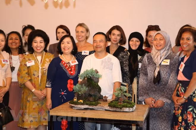 Promotion de la culture vietnamienne en Australie ảnh 1