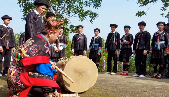 Fête du tambour des Giay ảnh 1 Fête du tambour des Giay ảnh 1