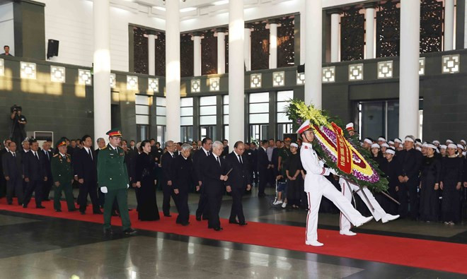 Le Vietnam rend hommage à l’ancien secrétaire général Dô Muoi ảnh 1