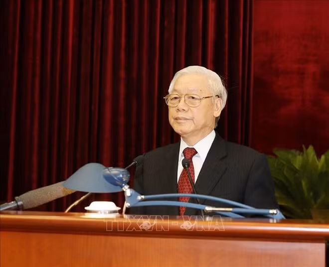 Le Comité central du PCV publie un communiqué de son 8e Plénum ảnh 1