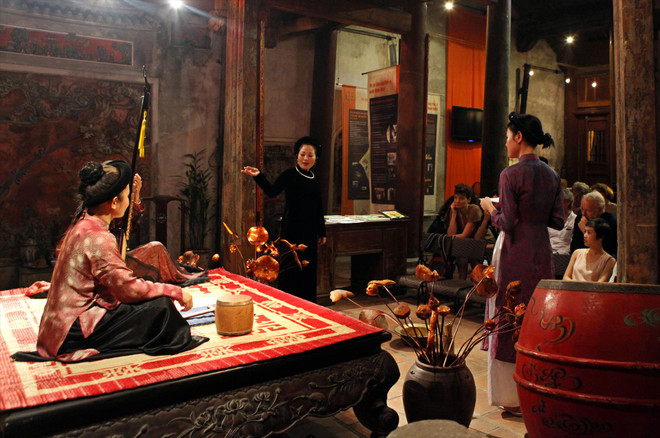 Le ca trù, patrimoine musical des Vietnamiens ảnh 3 Le ca trù, patrimoine musical des Vietnamiens ảnh 3