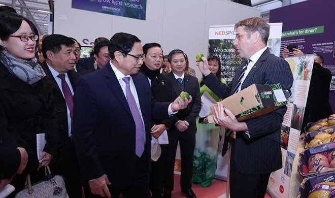 Le Premier ministre Pham Minh Chinh visite le World Horti Centre aux Pays-Bas ảnh 1 Le Premier ministre Pham Minh Chinh visite le World Horti Centre aux Pays-Bas ảnh 1