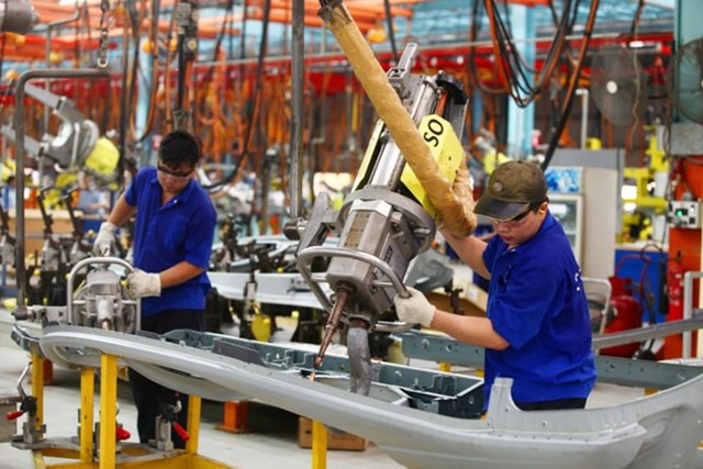 L’indice PMI atteint 53,7 points en août ảnh 1 L’indice PMI atteint 53,7 points en août ảnh 1