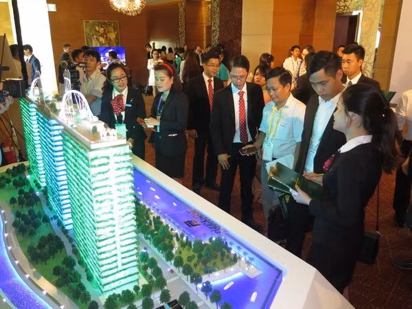 Ouverture de la conférence internationale sur l'immobilier - IREC 2018 ảnh 1