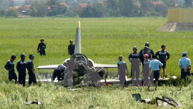 Directive du PM sur l'accident d'un avion d'entraînement à Phu Yen ảnh 1 Directive du PM sur l'accident d'un avion d'entraînement à Phu Yen ảnh 1