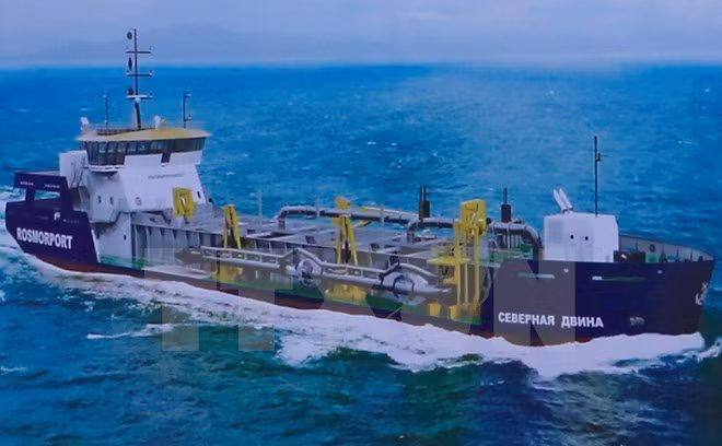 Mise à l’eau de la drague TSHD 2000 à Da Nang ảnh 1