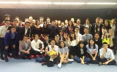 Congrès de l'Union des Étudiants vietnamiens à Paris pour le mandat 2015 -2016 ảnh 1 Congrès de l'Union des Étudiants vietnamiens à Paris pour le mandat 2015 -2016 ảnh 1