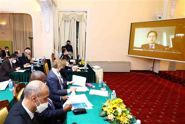 Publication du rapport du Vietnam à mi-parcours de l’EPU ảnh 1 Publication du rapport du Vietnam à mi-parcours de l’EPU ảnh 1