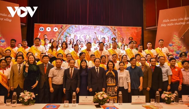 Les donneurs de sang à l’honneur ảnh 1 Les donneurs de sang à l’honneur ảnh 1