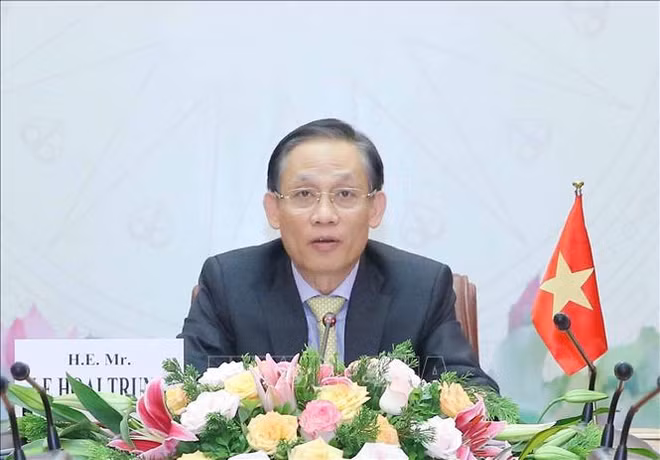 Les dirigeants cambodgiens s'engagent à renforcer de bonnes relations avec le Vietnam ảnh 1
