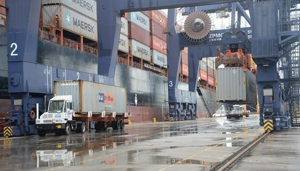 Le Vietnam devrait afficher un excédent commercial de 1 Md de dollars en 2022 ảnh 1 Le Vietnam devrait afficher un excédent commercial de 1 Md de dollars en 2022 ảnh 1