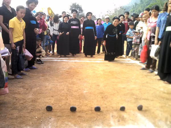 Le Têt chez les Tày ảnh 1