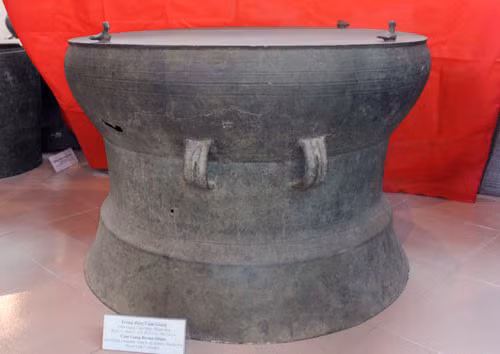 Un tambour de bronze sans égal ảnh 1