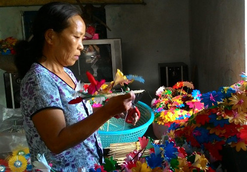 Effervescence artisanale à l’approche du Têt traditionnel ảnh 1