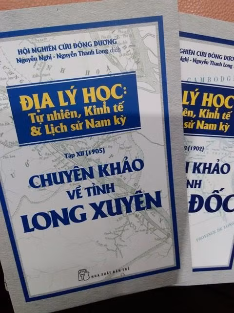 Sortie d’anciennes monographies sur les territoires du Sud du Vietnam ảnh 1 Sortie d’anciennes monographies sur les territoires du Sud du Vietnam ảnh 1