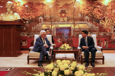 Hanoi souhaite une coopération économique, culturelle et touristique avec Athènes ảnh 1 Hanoi souhaite une coopération économique, culturelle et touristique avec Athènes ảnh 1