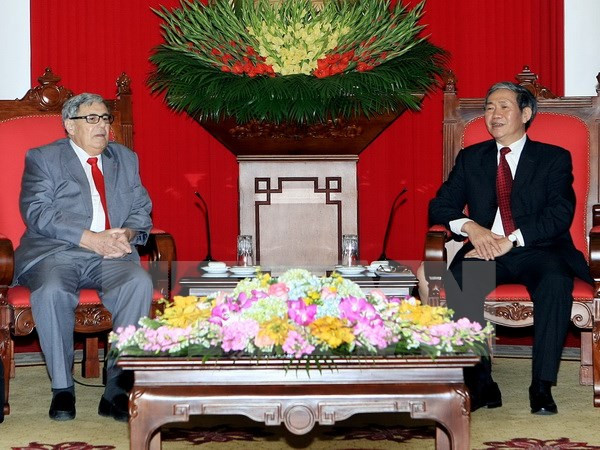 Approfondir l’amitié entre les partis communiste vietnamien et français ảnh 1 Approfondir l’amitié entre les partis communiste vietnamien et français ảnh 1