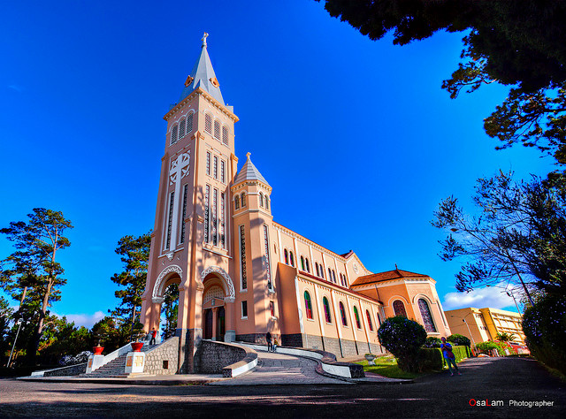 Deux magnifiques cathédrales à Dalat ảnh 1 Deux magnifiques cathédrales à Dalat ảnh 1