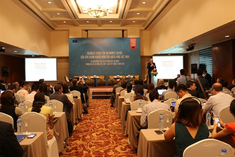 Un commissaire européen confiant dans les perspectives commerciales UE-Vietnam ảnh 1 Un commissaire européen confiant dans les perspectives commerciales UE-Vietnam ảnh 1