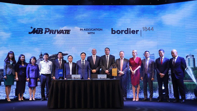 MB signe un accord de coopération stratégique avec Bordier & Cie ảnh 1 MB signe un accord de coopération stratégique avec Bordier & Cie ảnh 1