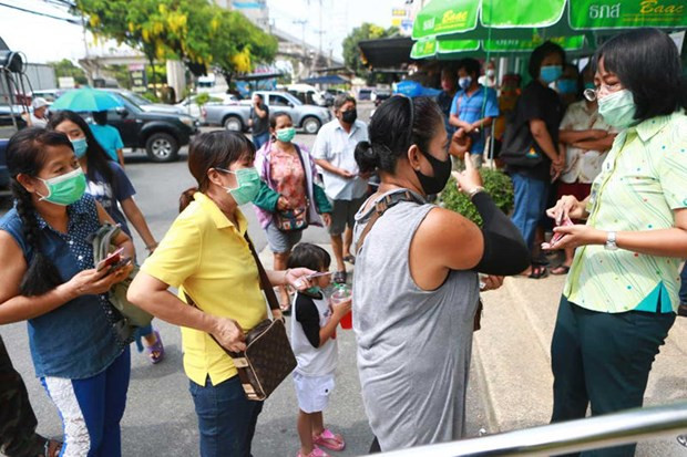 La Thaïlande continue de soutenir les victimes de COVID-19 ảnh 1 La Thaïlande continue de soutenir les victimes de COVID-19 ảnh 1
