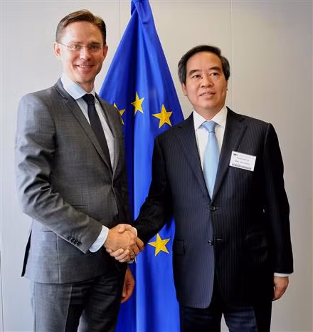 Le Vietnam privilégie la coopération économique avec la Belgique et l’UE ảnh 2
