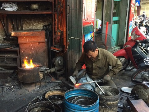  Le dernier forgeron du Vieux quartier de Hanoï ảnh 2