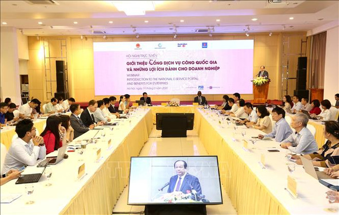 Des entreprises souhaitent simplifier davantage les procédures administratives ảnh 1 Des entreprises souhaitent simplifier davantage les procédures administratives ảnh 1