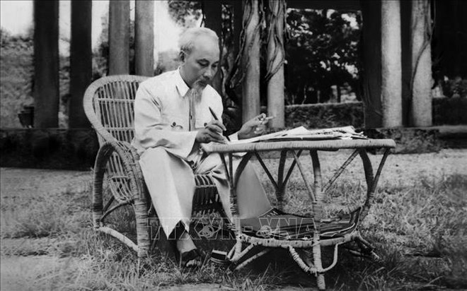 Un journal égyptien fait l’éloge du Président Hô Chi Minh ảnh 1 Un journal égyptien fait l’éloge du Président Hô Chi Minh ảnh 1