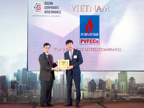 PVFCCo reçoit le prix de meilleure gouvernance d’entreprise de l’ASEAN ảnh 1 PVFCCo reçoit le prix de meilleure gouvernance d’entreprise de l’ASEAN ảnh 1