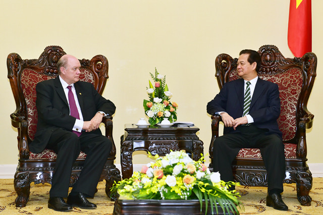 Le PM Nguyen Tan Dung reçoit le ministre cubain du Commerce extérieur ảnh 1 Le PM Nguyen Tan Dung reçoit le ministre cubain du Commerce extérieur ảnh 1