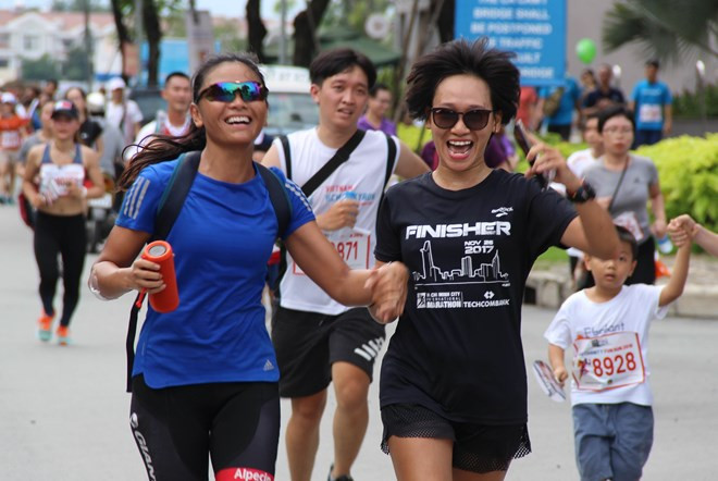 Plus de 10.000 personnes participent à la Fund Run for Charity à Hô Chi Minh-Ville ảnh 1 Plus de 10.000 personnes participent à la Fund Run for Charity à Hô Chi Minh-Ville ảnh 1