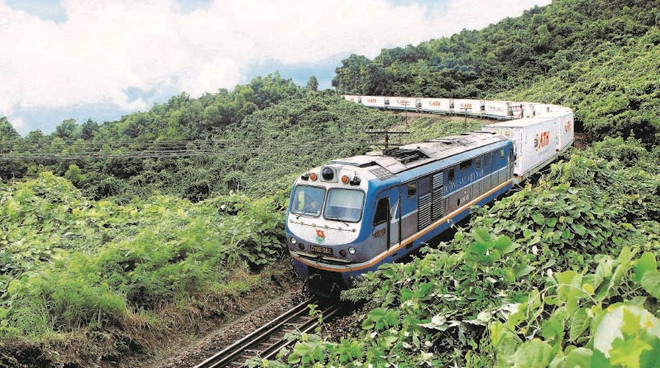Bond du fret international par la voie ferroviaire ảnh 1 Bond du fret international par la voie ferroviaire ảnh 1