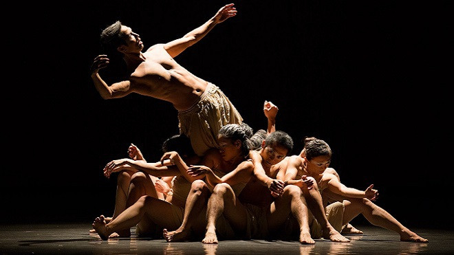Bientôt un spectacle de danse contemporaine associée avec le tuông sur la scène de Hanoï ảnh 1 Bientôt un spectacle de danse contemporaine associée avec le tuông sur la scène de Hanoï ảnh 1